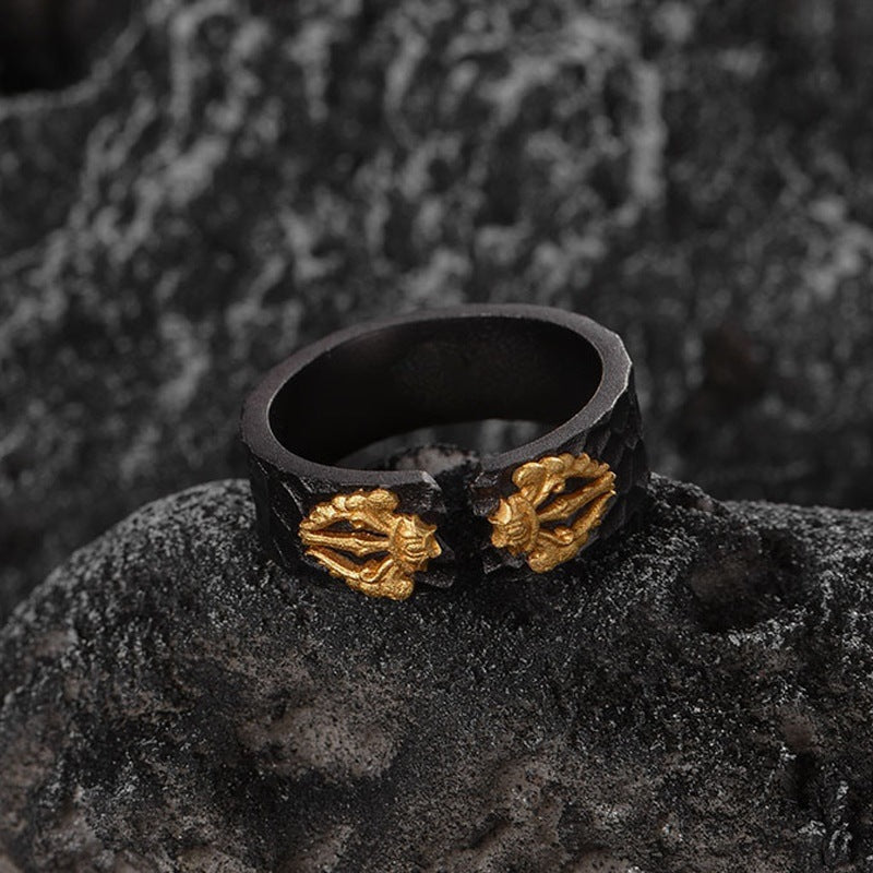 The Elegant Vintage Alloy Statement Ring