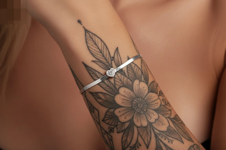The Elegant Heart Zircon Accent Bracelet