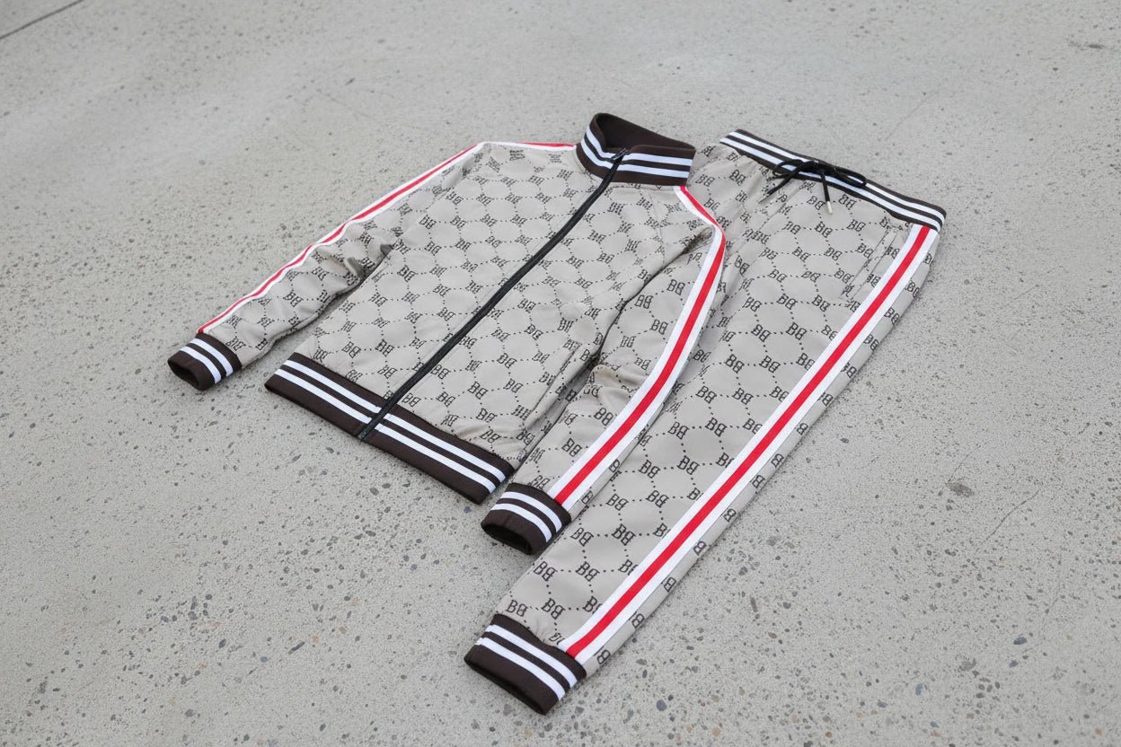 The Aeeleire Men's Plaid Tracksuit Set - Khaki