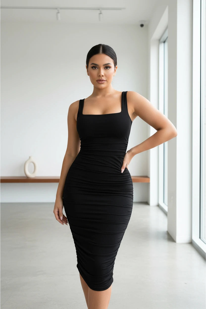 The Seasonal Elegance Slim-Fit Pleated Dress