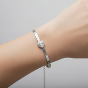 The Elegant Heart Zircon Accent Bracelet