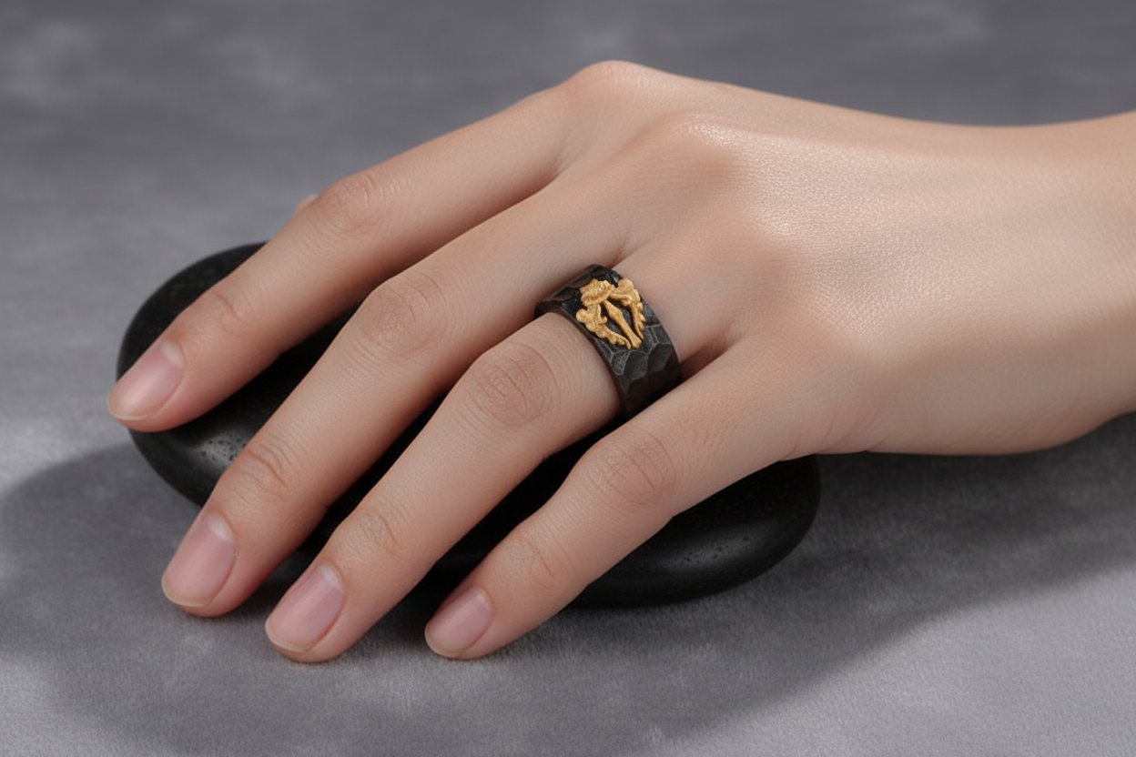 The Elegant Vintage Alloy Statement Ring