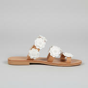 The Flat-Bottomed Sandals
