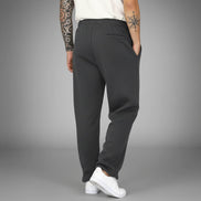 The Fleece-Lined Cargo Sweatpants